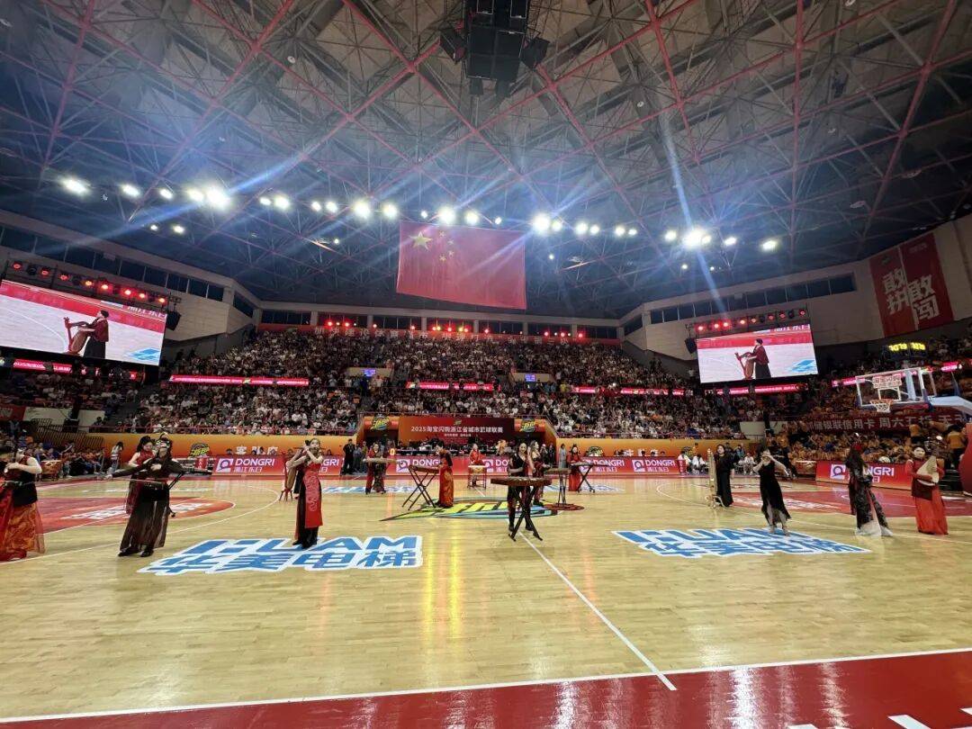 温州球场_(温州球场围网厂家批发地址在哪里啊)  第2张