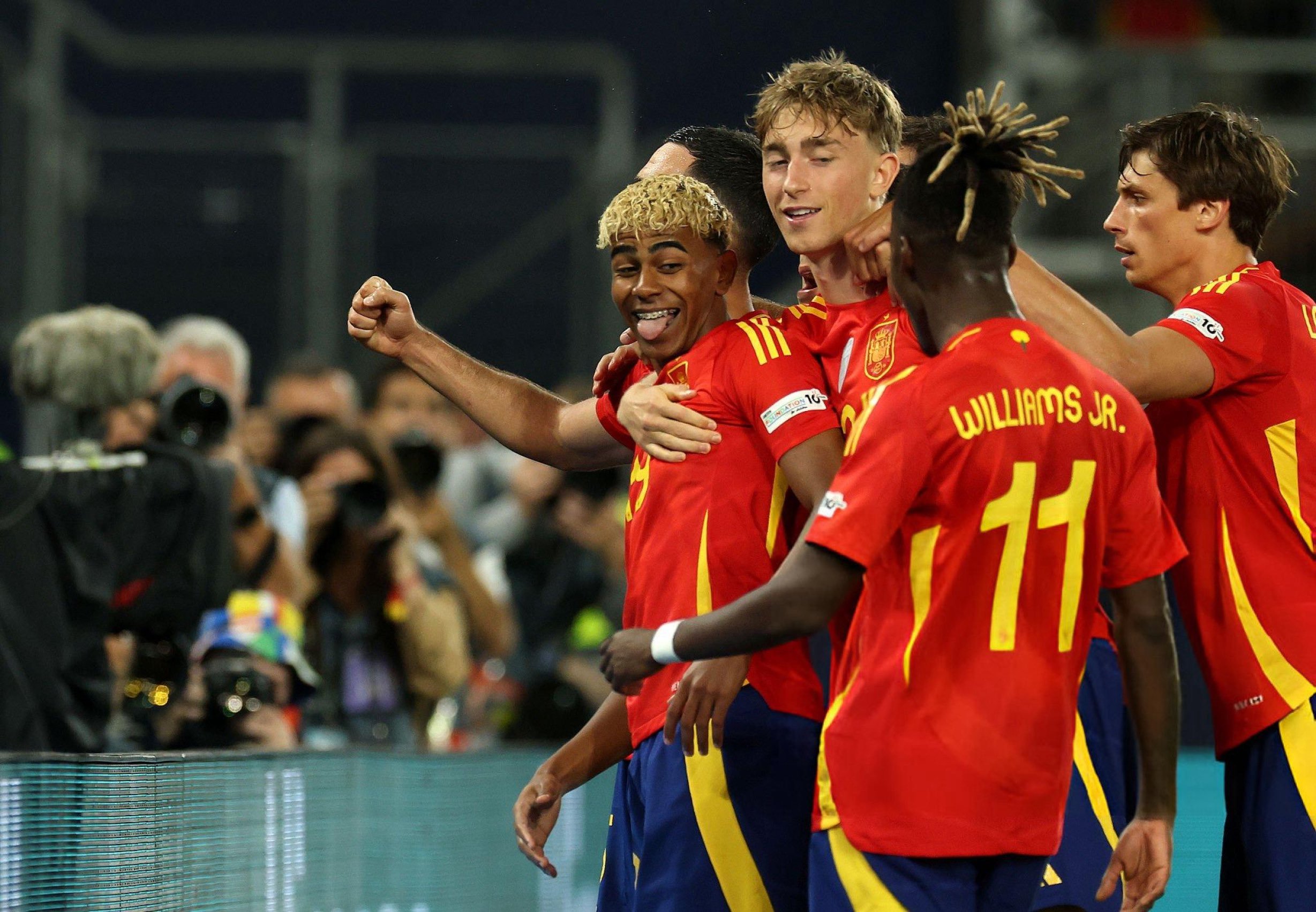 西班牙vs爱尔兰_(西班牙vs爱尔兰历史战绩) 第2张 西班牙vs爱尔兰_(西班牙vs爱尔兰历史战绩) 第2张