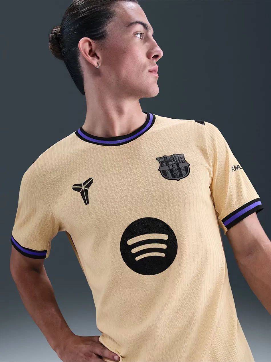 利物浦新赛季主场球衣泄露将在8月1日正式发售的简单介绍 第1张 利物浦新赛季主场球衣泄露将在8月1日正式发售的简单介绍 第1张