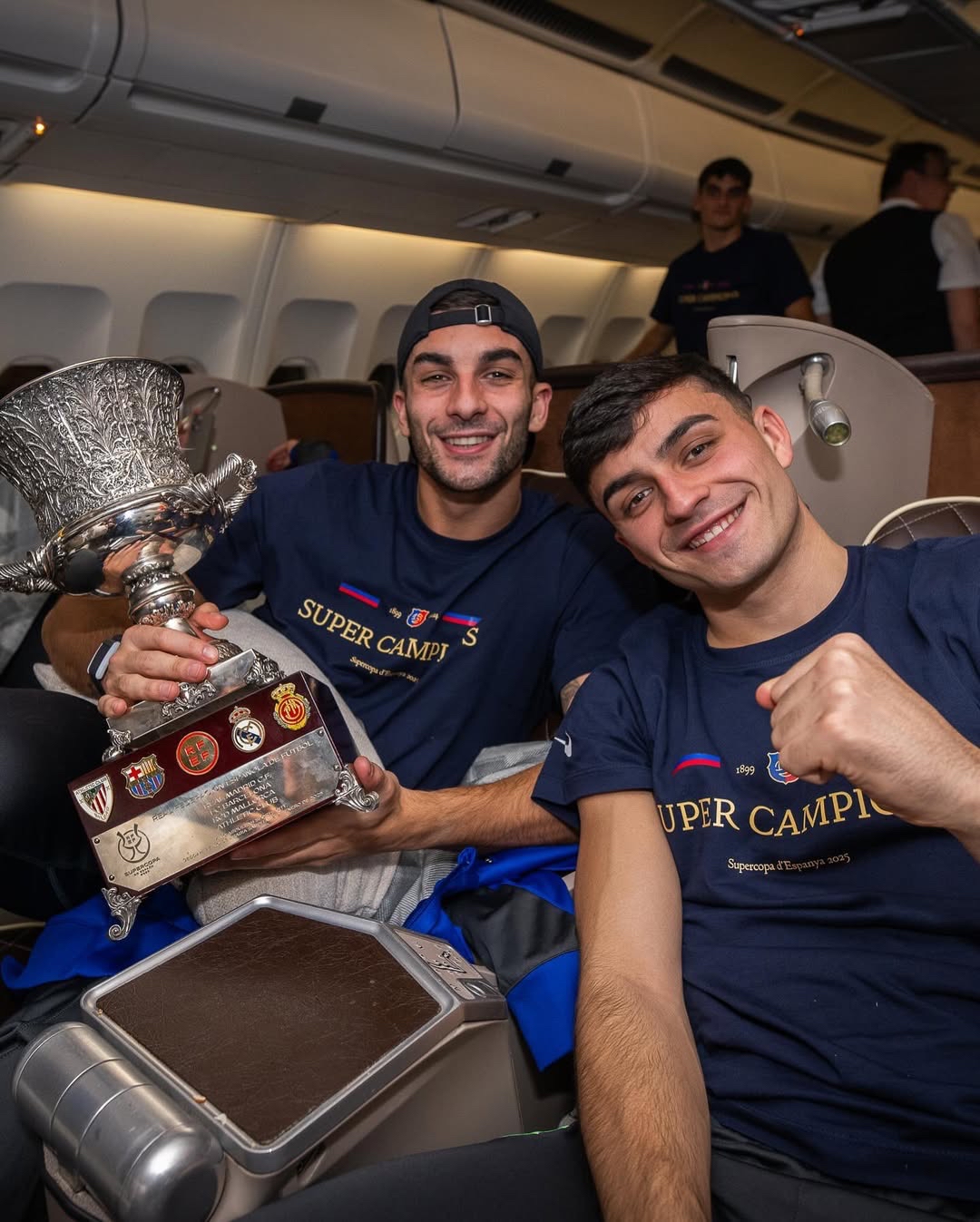 巴塞罗那对与埃里克加西亚续约持乐观态度大巴黎在关注球员的简单介绍  第1张