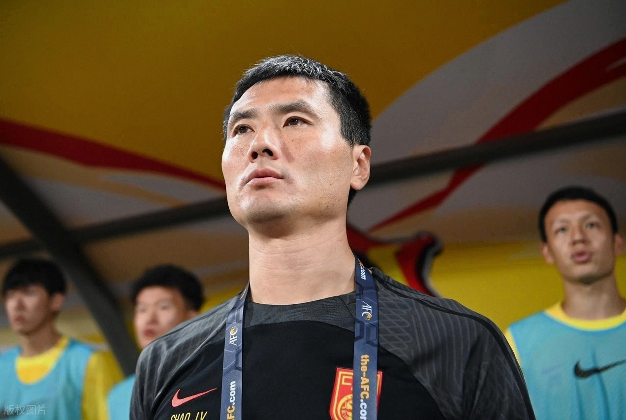 国足或最早明年初重组邵佳一刚上任 第2张 国足或最早明年初重组邵佳一刚上任 第2张