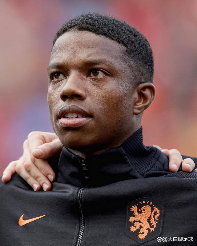 包含曝费耶诺德在尝试签下瓦尔迪后者目前是自由球员的词条 第2张 包含曝费耶诺德在尝试签下瓦尔迪后者目前是自由球员的词条 第2张