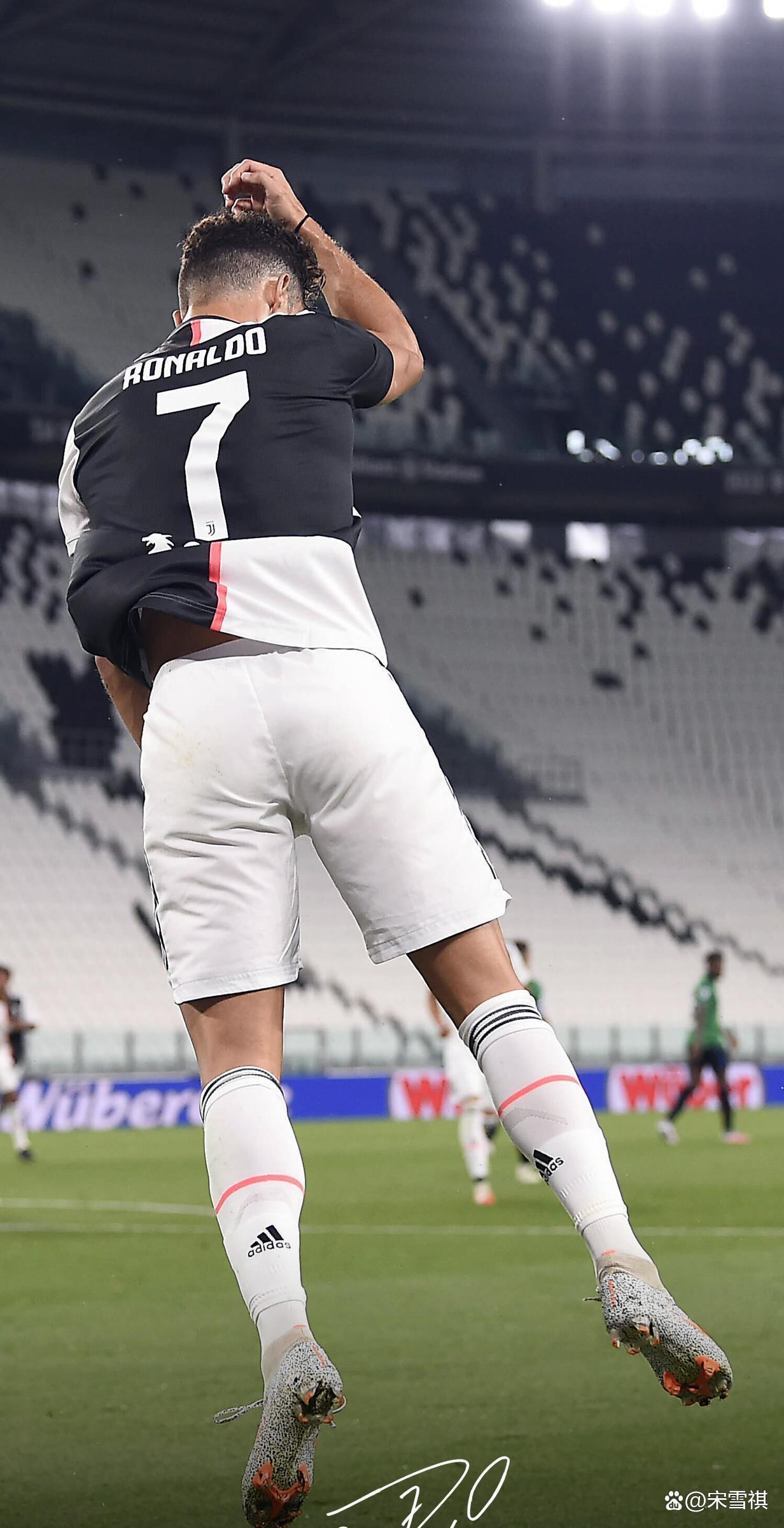 关于米体：国米正全力追逐卢克曼提高了报价的信息  第1张