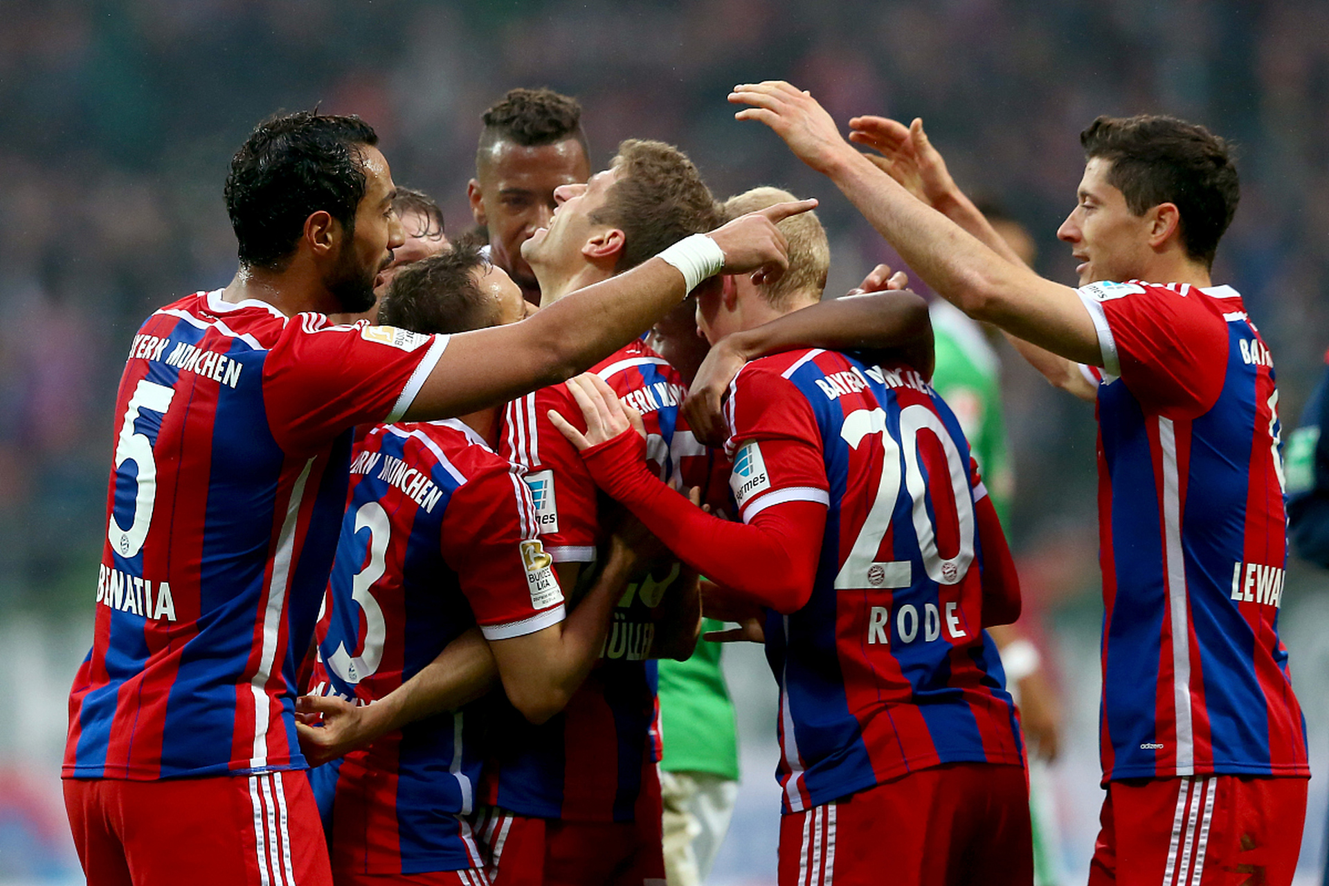 球会友谊：戴戈福斯VS桑德维肯斯  第1张