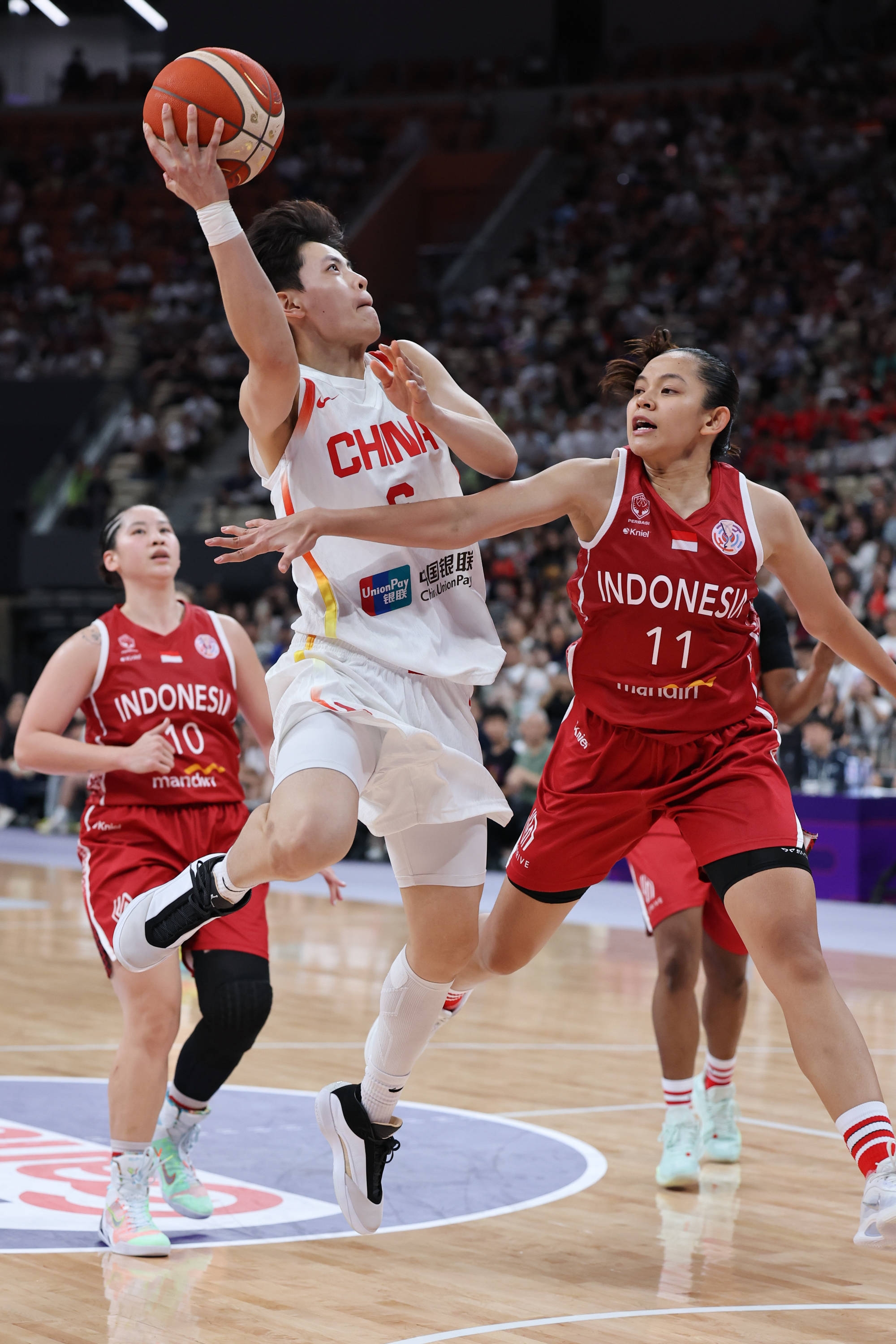 女篮亚洲杯菲律宾女篮71-78新西兰女篮麦戈德里克17+7的简单介绍  第2张