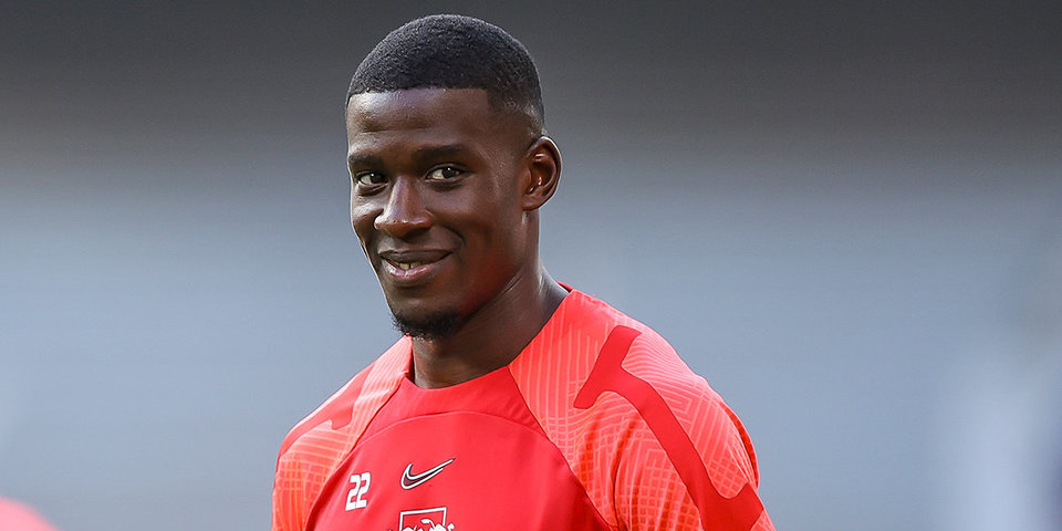 莱比锡红牛将埃利奥特作为目标认为球员可以很好补充阵容的简单介绍  第1张