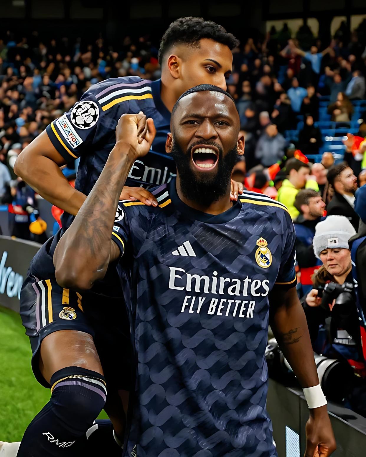 关于皇马明年年初重启与吕迪格续约谈判球员有意留在球队的信息  第1张