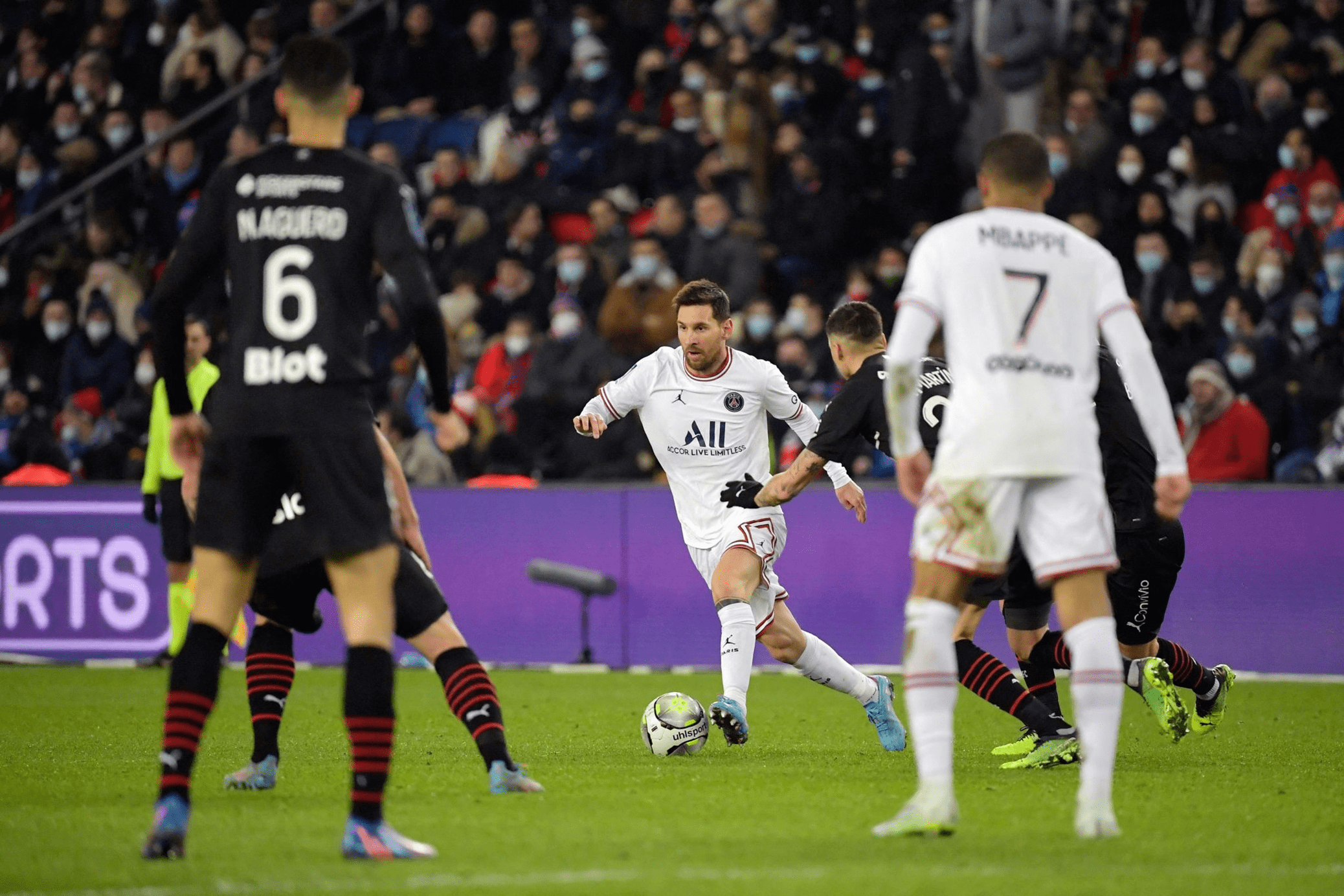 大巴黎在2025年攻入105球进攻力冠绝五大联赛的简单介绍  第2张