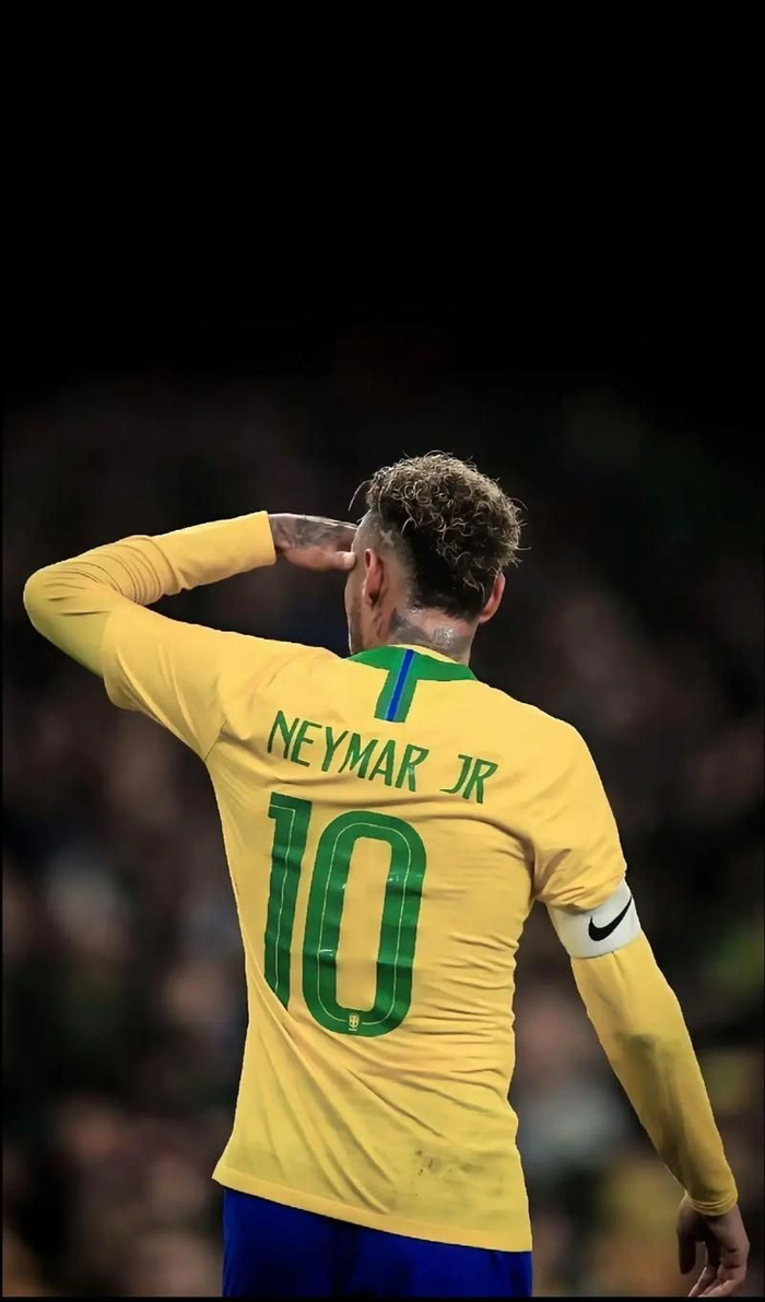 包含内马尔复出献绝杀达成700球里程碑的词条  第1张