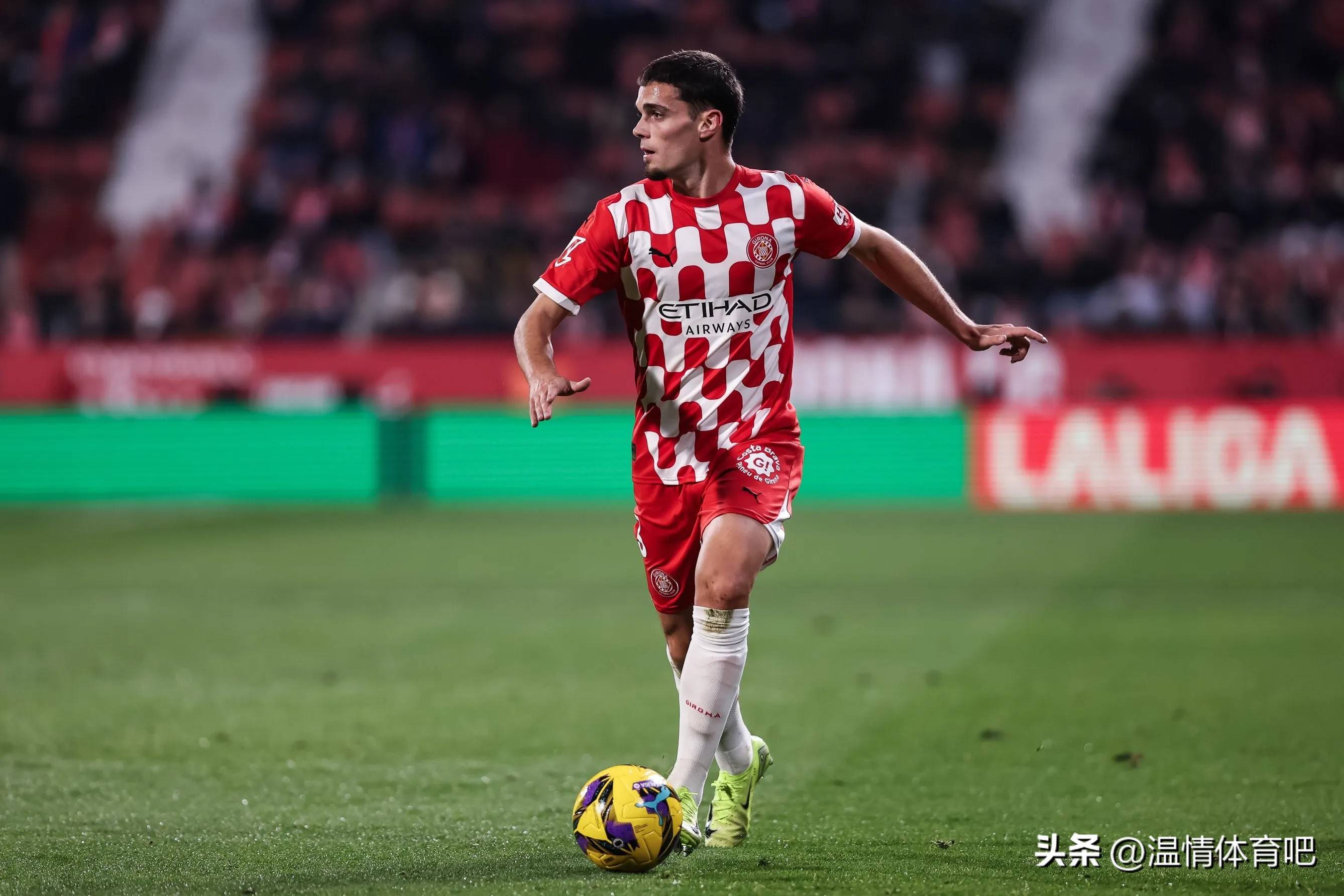 曝曼联与莱比锡展开谈判有意用霍伊伦交换塞斯科的简单介绍  第1张