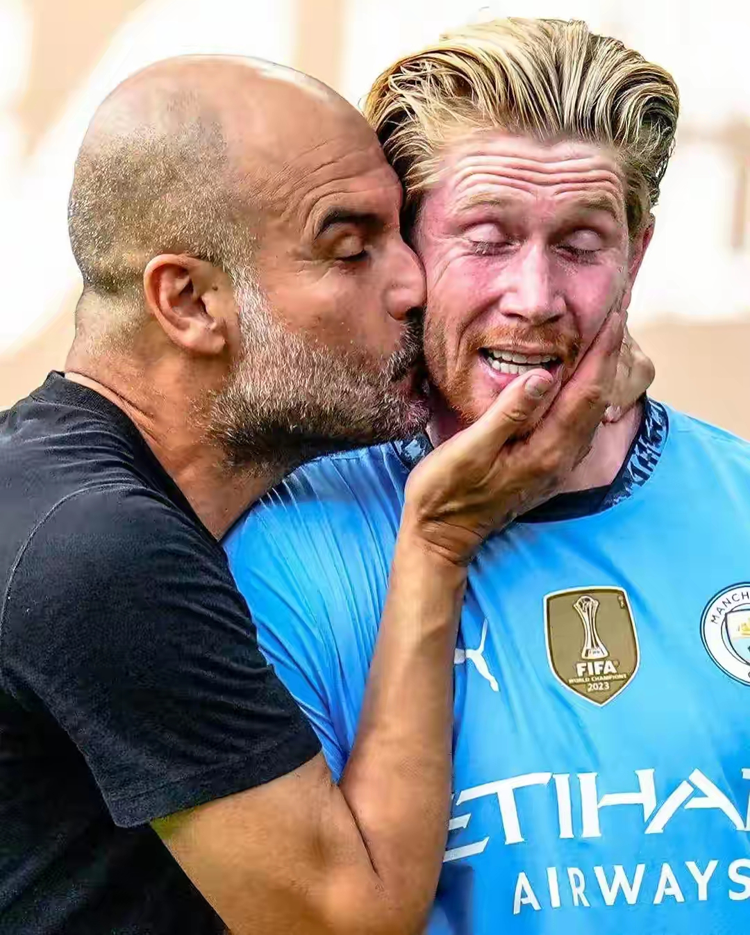 利物浦有意竞争埃泽阿森纳也在推进交易的简单介绍