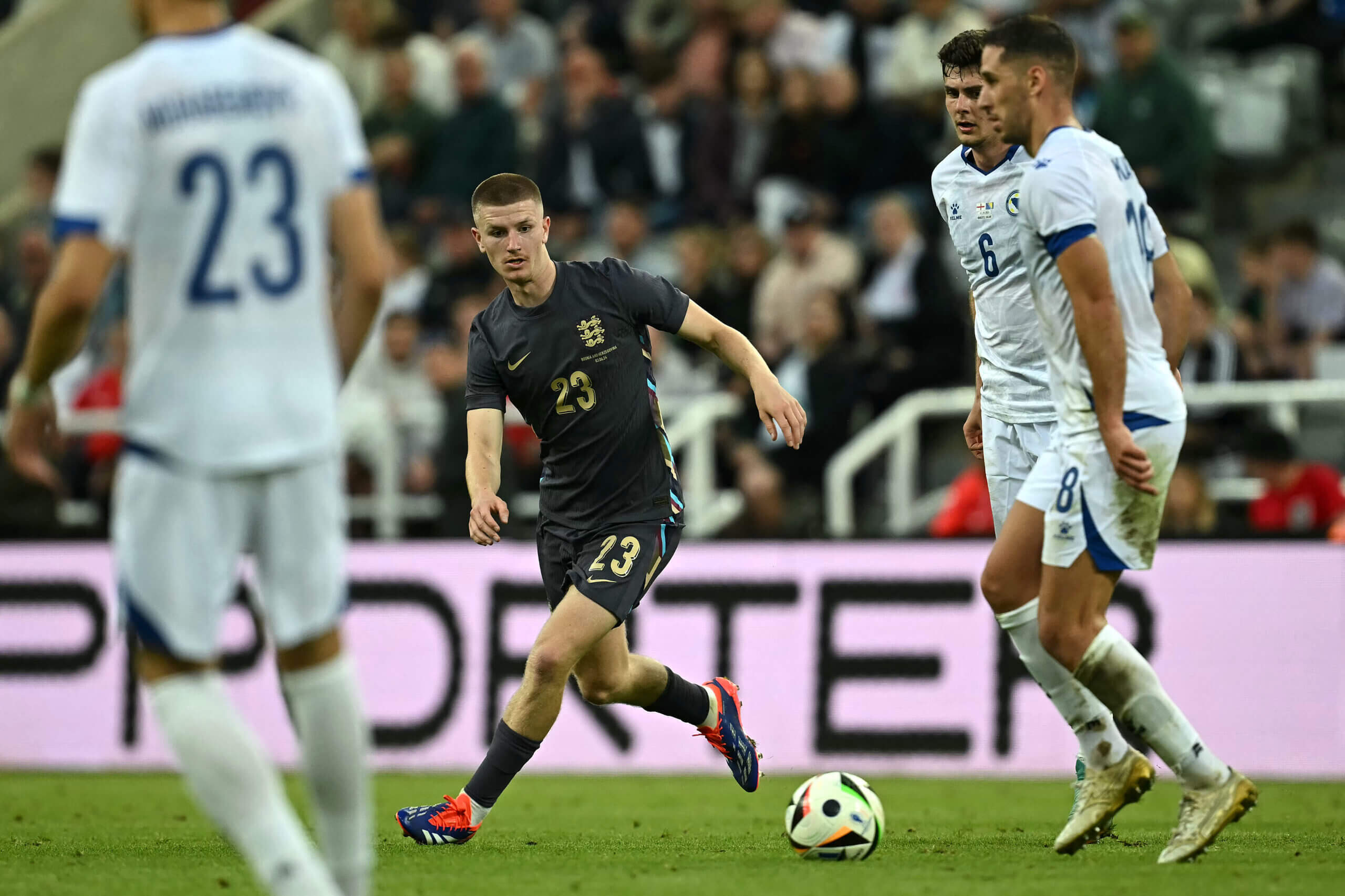 包含世预赛拉脱维亚VS阿尔巴尼亚前瞻预测两队历史交锋均战平的词条  第1张