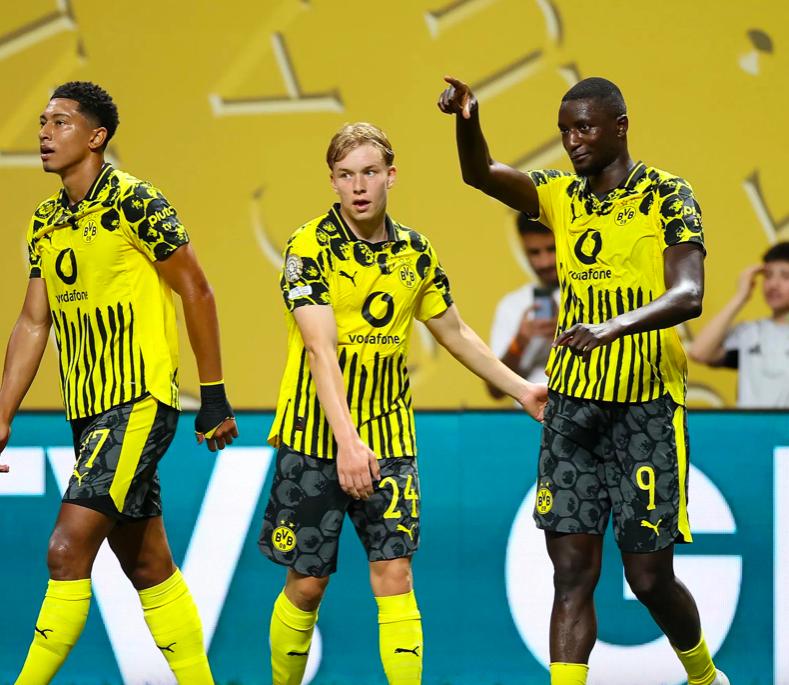 友谊赛多特蒙德3-2里尔格罗斯破门吉拉西、阿德耶米建功的简单介绍  第1张