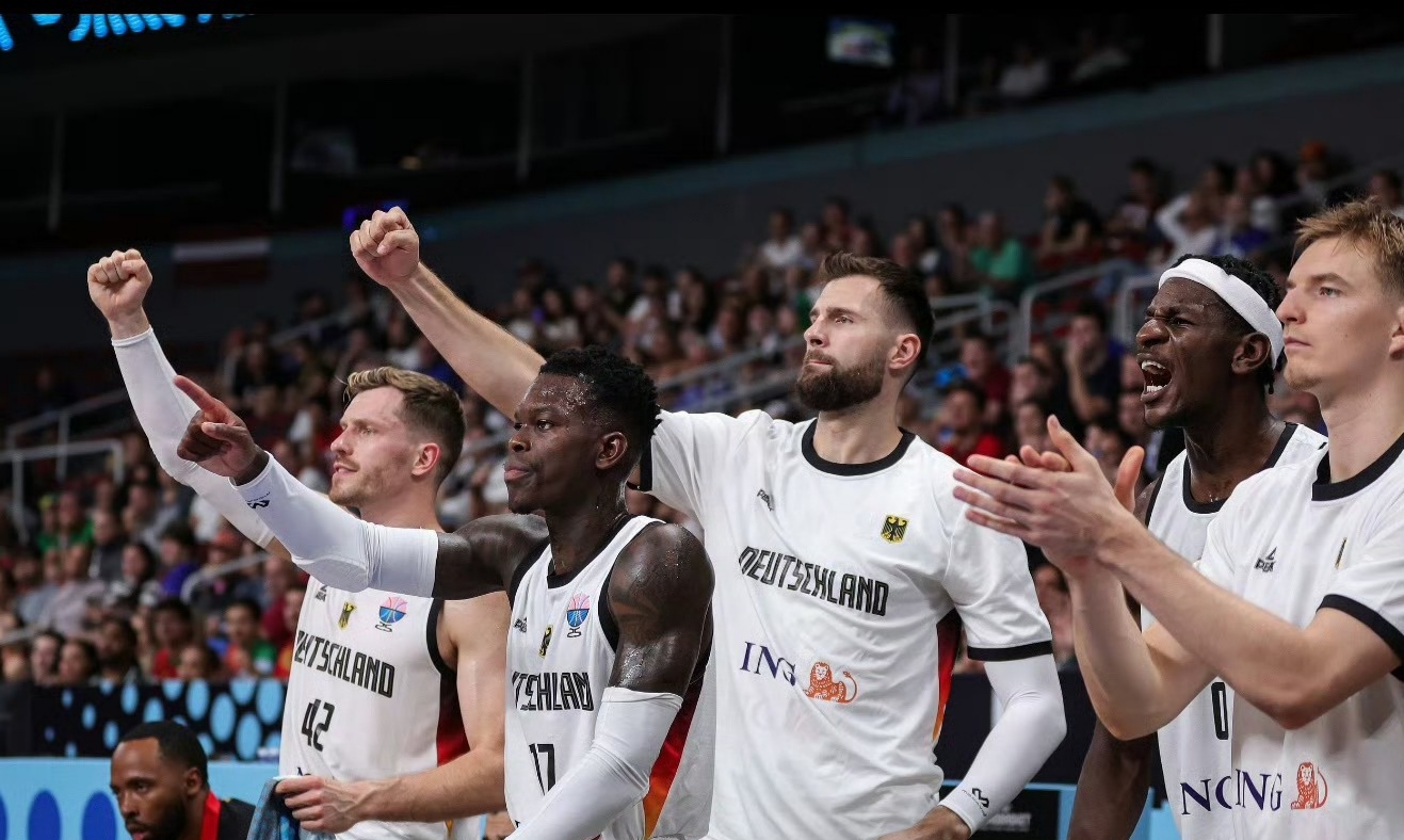 包含德国男篮大胜瑞典男篮迎两连胜施罗德小瓦格纳均有出色发挥的词条