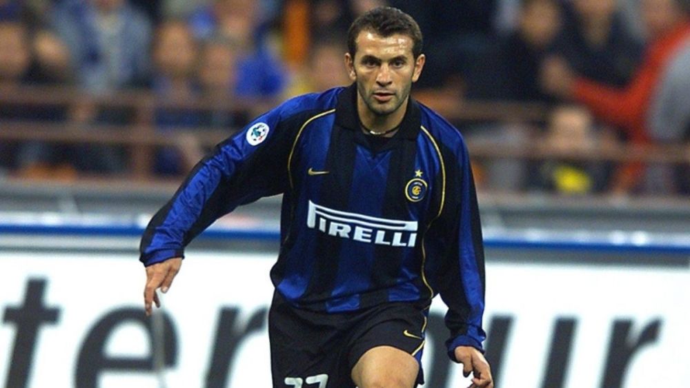 安东尼成为加拉塔萨雷目标球员希望尽快确定下家的简单介绍 第2张 安东尼成为加拉塔萨雷目标球员希望尽快确定下家的简单介绍 第2张