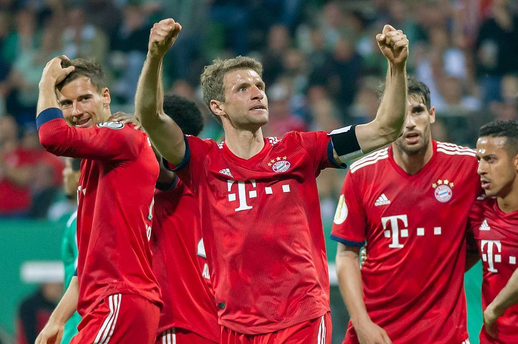 包含曝纽伦堡有意拜仁小将小伊布球员愿意被外租的词条