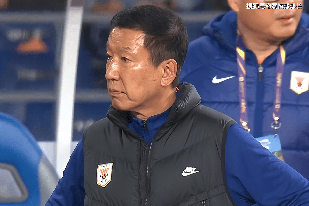 关于泰山队老龄化严重需考虑换代崔康熙是否继续挂帅需要深思的信息  第1张