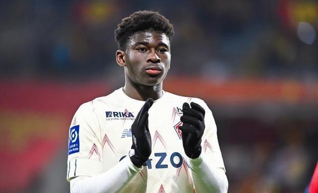 关于巴莱巴对转会曼联感兴趣红魔将其作为关键引援选择的信息