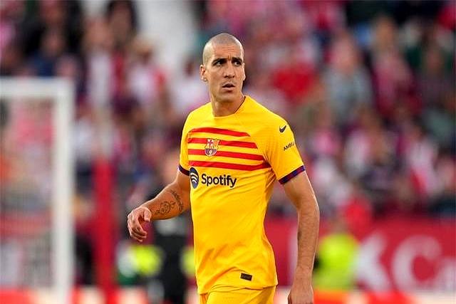 包含曝巴萨在推进罗梅乌的解约球员进入清洗名单的词条  第1张