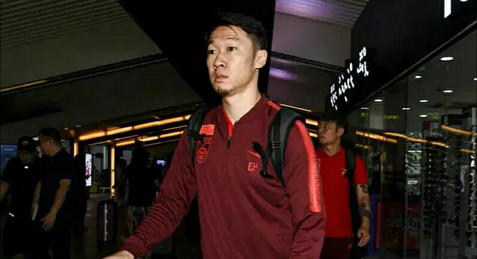 关于国足将任命久尔杰维奇担任临时主帅率队征战东亚杯的信息 第2张 关于国足将任命久尔杰维奇担任临时主帅率队征战东亚杯的信息 第2张