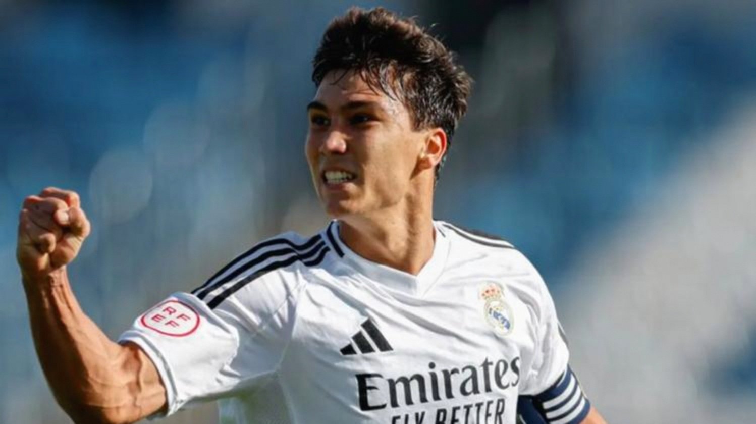 罗德里戈预计留在皇马球员与球队新主教练阿隆索进行交流的简单介绍