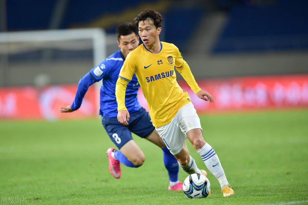 维拉签下19岁穆杜凯巴西塞26-27赛季才会加盟的简单介绍